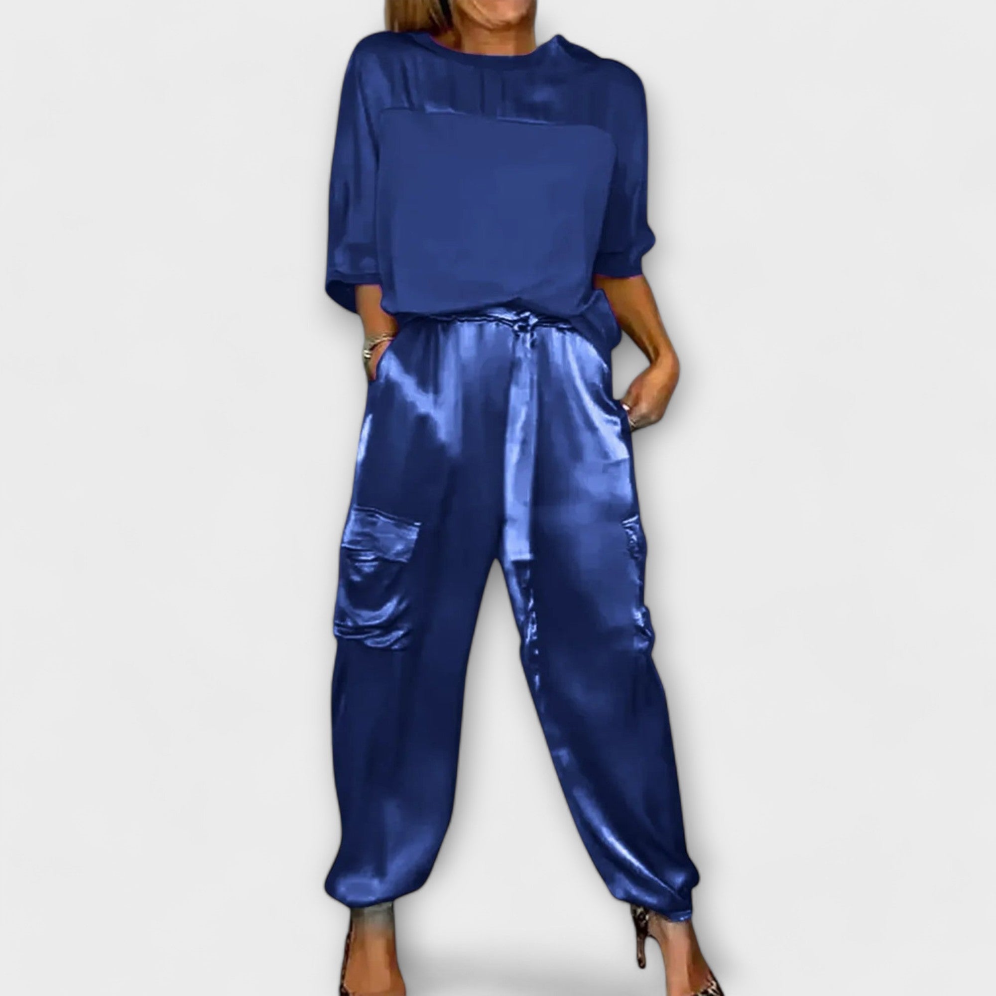 Ana - Siidist Kaheosaline Komplekt