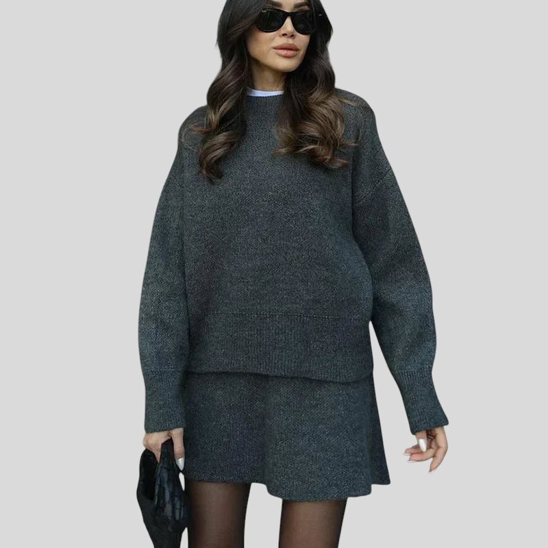 Velara - Komplekt: Üks Suurus Pullover ja Seelik