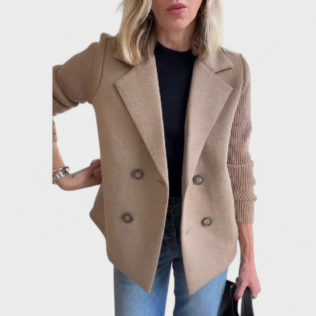 "Valentina - Elegantne särk kudumisega varrukatega" can be rewritten as:

"Valentina - Elegantne särk kudumisega varrukatega" 

(Note: The title is already quite clear and descriptive. If you want a different style or emphasis, please provide more details