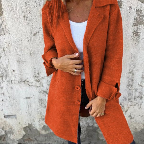 Nika - Elegantne Minimalistlik Mantel