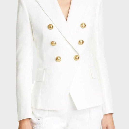 Traditsioonilise lõikega ülikond